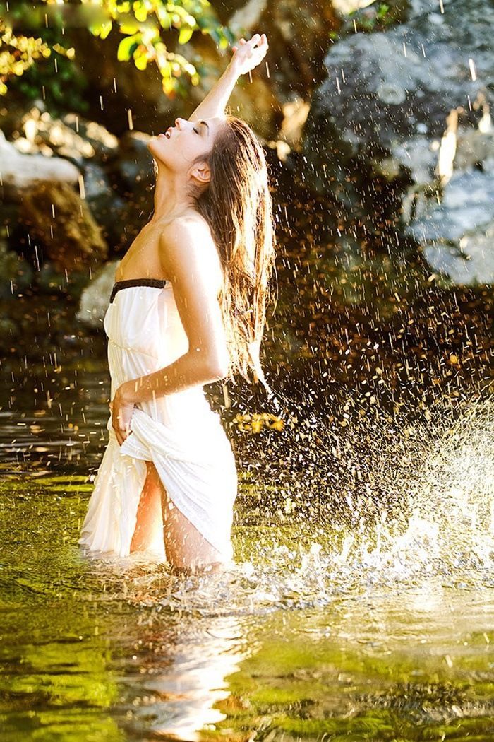 Marie Avgeropoulos in Tainan