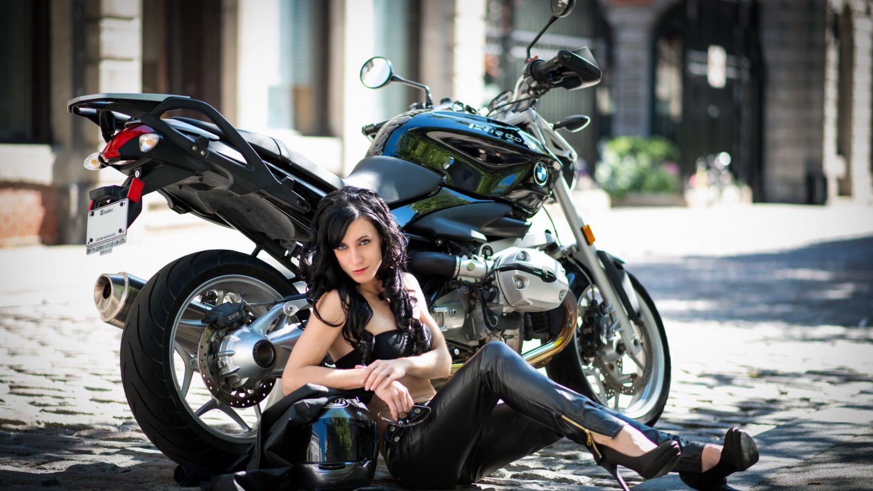 European women on bikes in Tainan